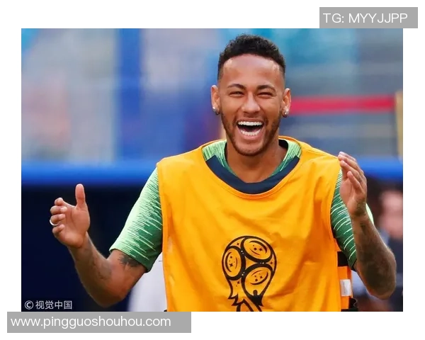 内马尔新发型引热议足球明星染发背后的时尚潮流与个人风格探索