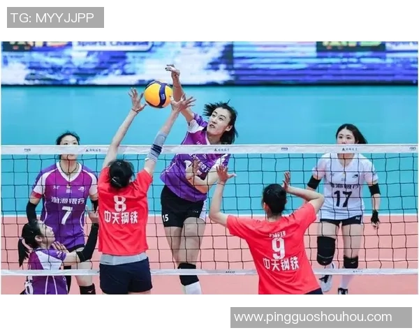 南京排球队在排球状态排行榜中荣获第三名展现强劲实力与团队合作精神